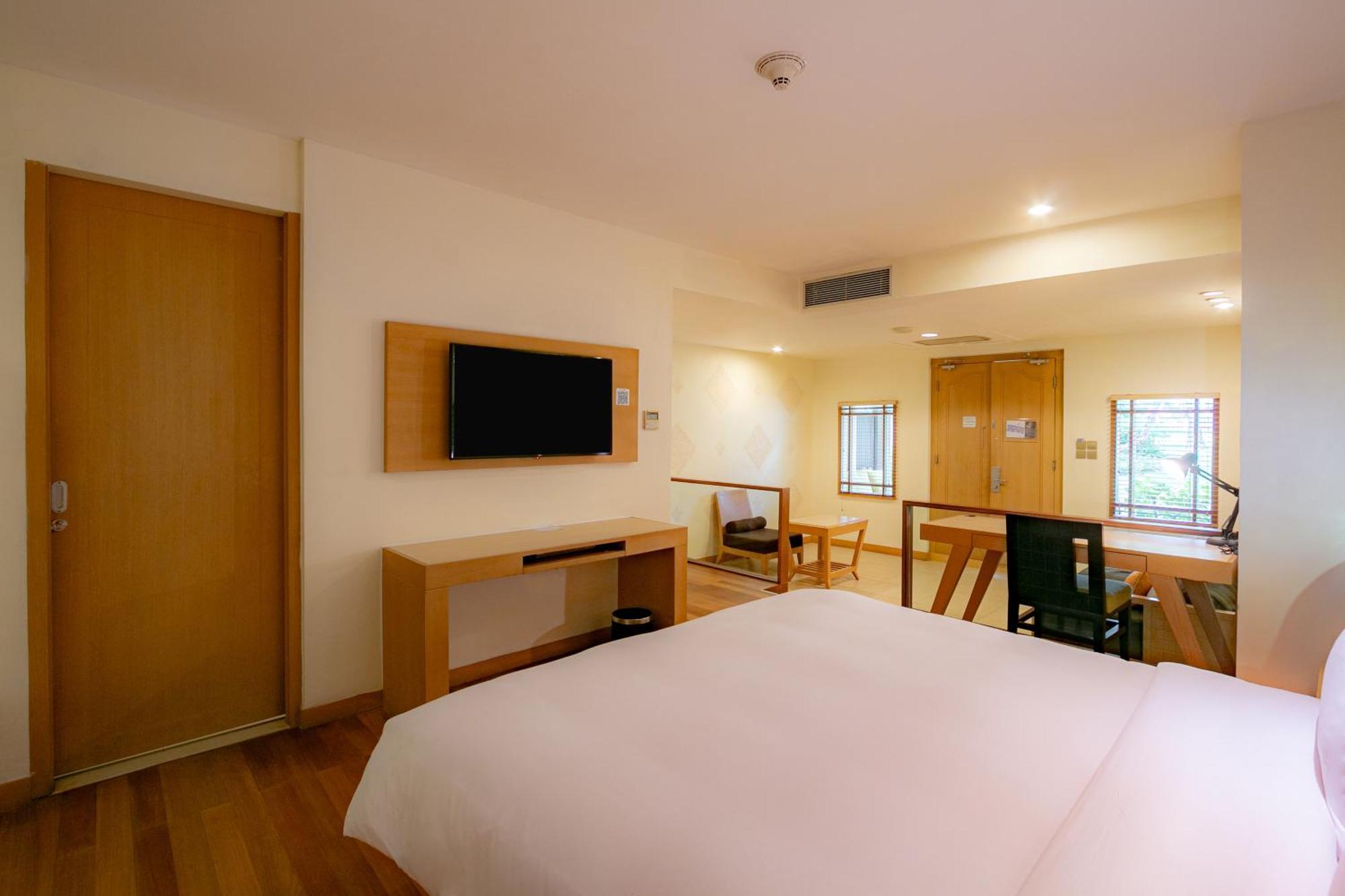Holiday Inn Resort Baruna Bali By Ihg Kuta Lombok Exteriér fotografie Suite room at the hotel